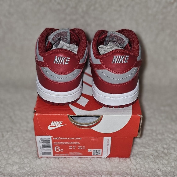 6c Dunks - Picture 4 of 5